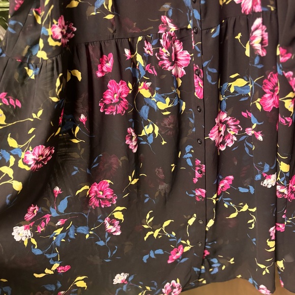 Torrid Size 2 Black Floral Sheer Button Front High Low Dress - Picture 5 of 11